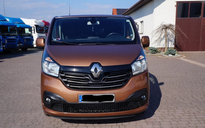 Renault Trafic cena 79500 przebieg: 210000, rok produkcji 2016 z Bodzentyn małe 277